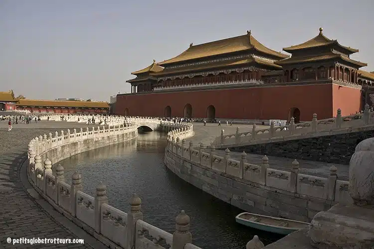 Cité interdite avec bébé