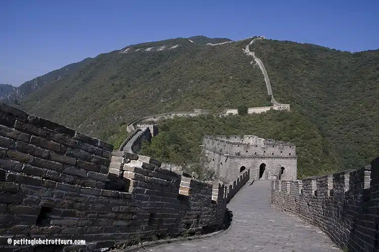 Grande muraille de Chine avec bébé