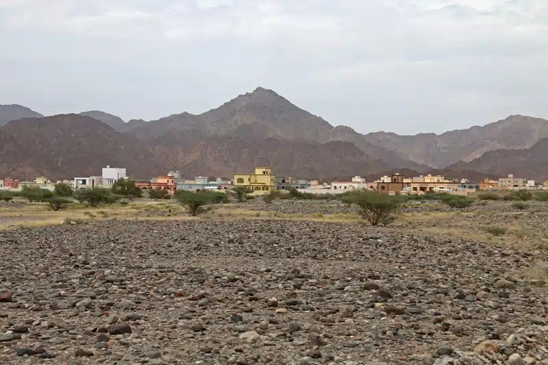 Sur la route de Rustaq