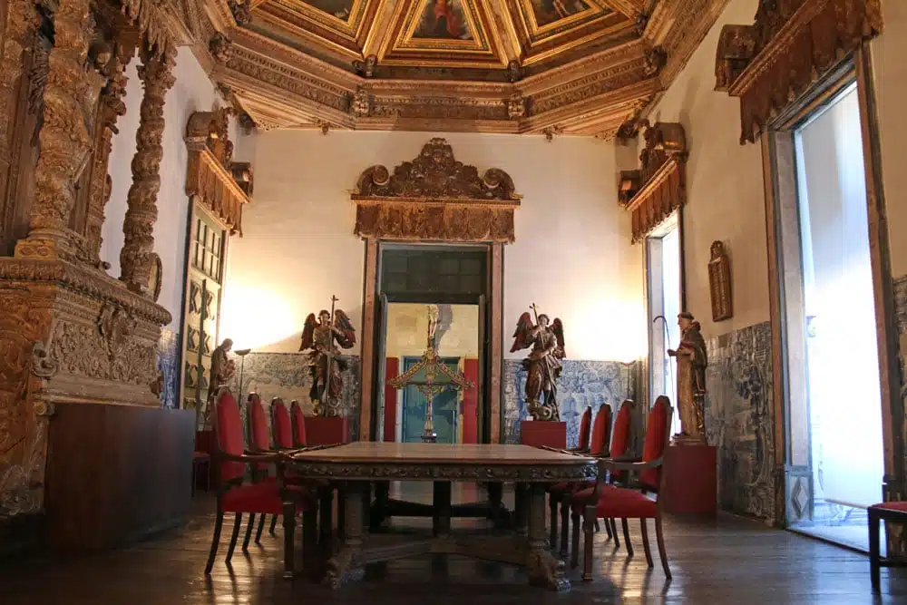 intérieur chapelle cathedrale porto