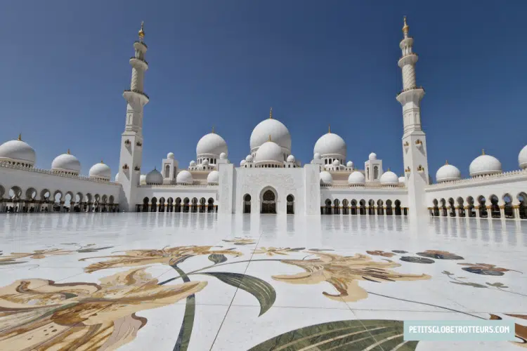 abu dhabi en famille mosqu&eacute;e sheikh zayed